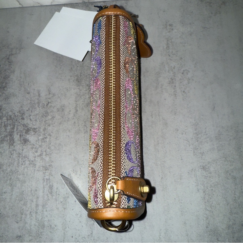 Coach Swinger Bag 20 With Chain In Rainbow Crystal Signature Jacquard - Picture 6 of 9
